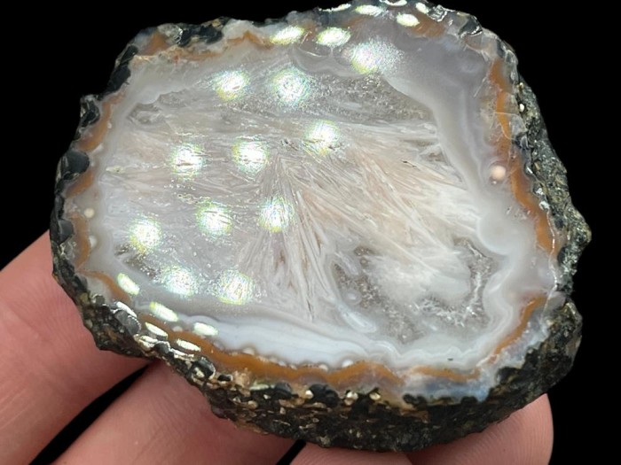 Agaty kolekcja minerały 6_2.jpg