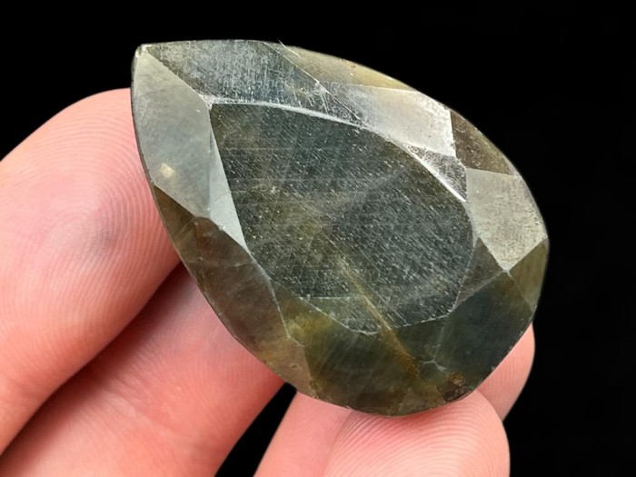 Szafiry kamienie szlachetne minerały 4_2.jpg