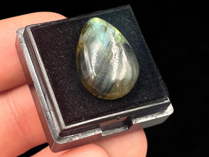 kamienie minerały naturalne 31_3.jpg