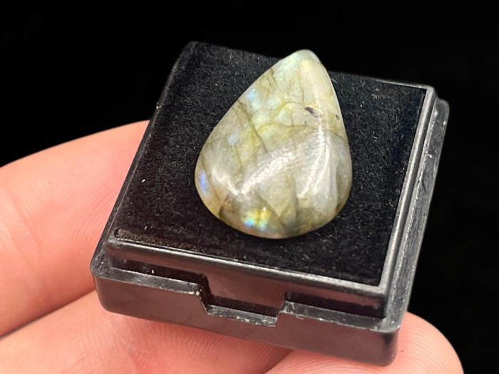 kamienie minerały naturalne 29_3.jpg