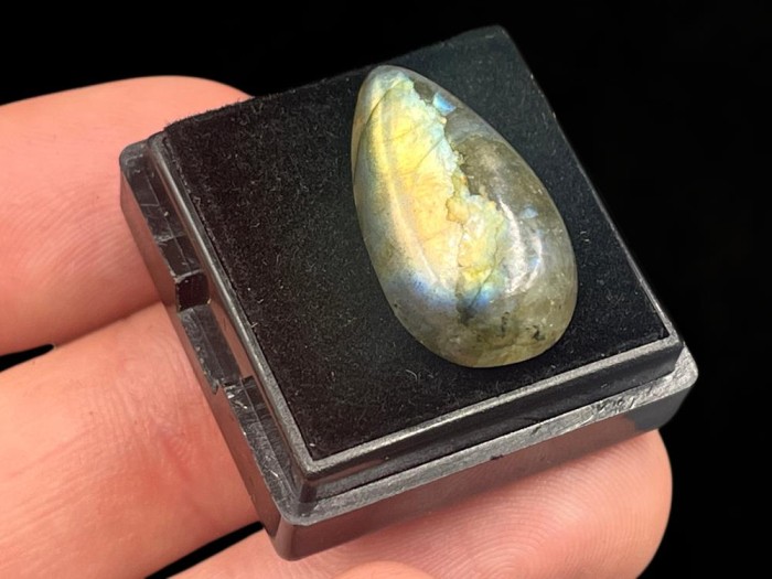 kamienie minerały naturalne 32_3.jpg