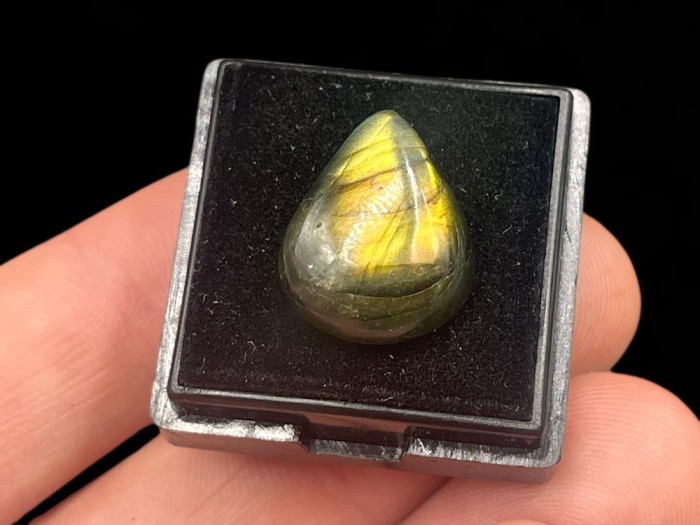 kamienie minerały naturalne 33_3.jpg