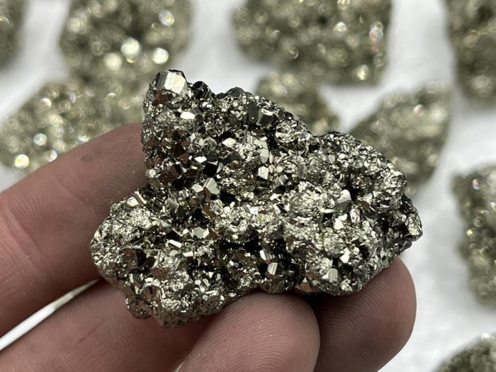 kamienie minerały naturalne 6_3.jpg