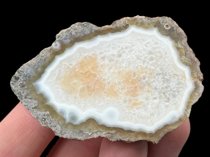 minerały kamienie 15_1.jpg