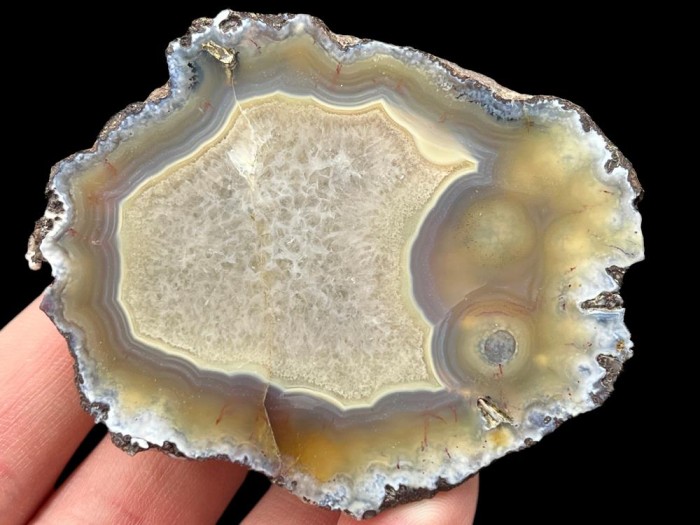 minerały kamienie 28_2.jpg