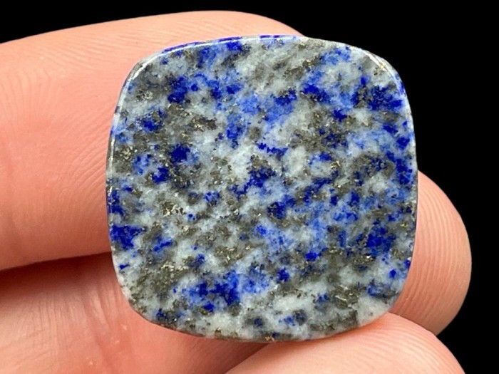 wisiorki minerały 61_3.jpg