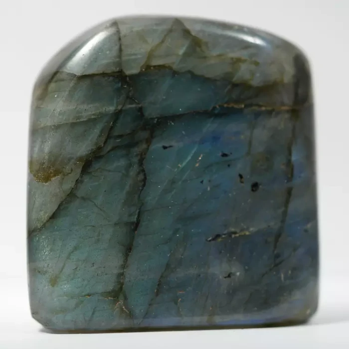 Labradoryt, kamień naturalny, dekoracyjna forma, stojący, minerał, madagaskar, iryzujący (16).webp