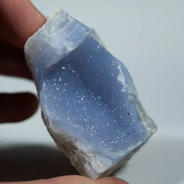 Błękitny agat, Chalcedon Malawi, Naturalny niebieski minerał, dekoracja, prezent, błękit, geoda, minerał (89).webp