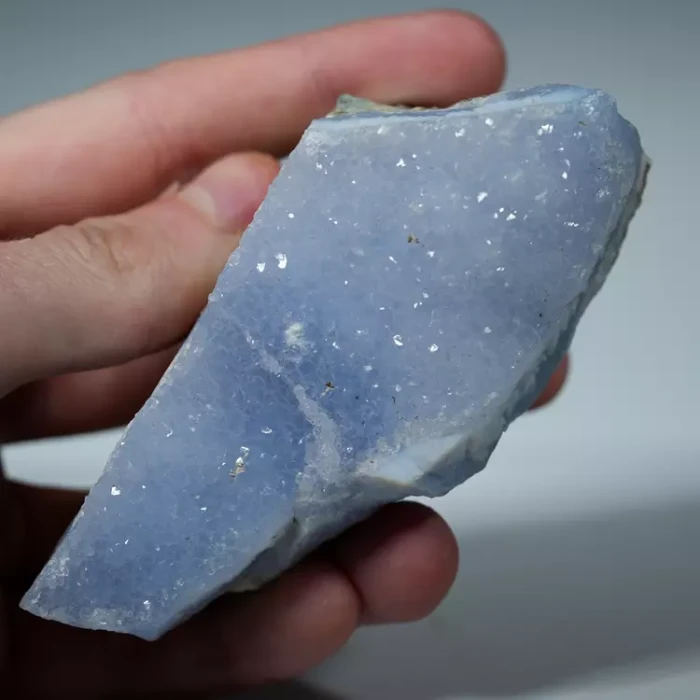 Błękitny agat, Chalcedon Malawi, Naturalny niebieski minerał, dekoracja, prezent, błękit, geoda, minerał (37).webp