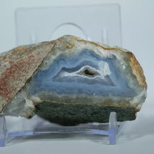 Błękitny agat, Chalcedon Malawi, Naturalny niebieski minerał, dekoracja, prezent, błękit, geoda, minerał (119).webp