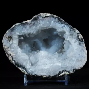 geoda-z-kryształami-naturalna-z-meksyku (10) (Copy).webp