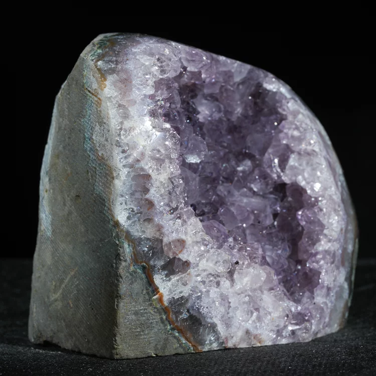 ametyst-geoda-krysztal-naturalna-dekoracja-prezent (163) (Copy).webp