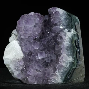ametyst-geoda-krysztal-naturalna-dekoracja-prezent (182) (Copy).webp
