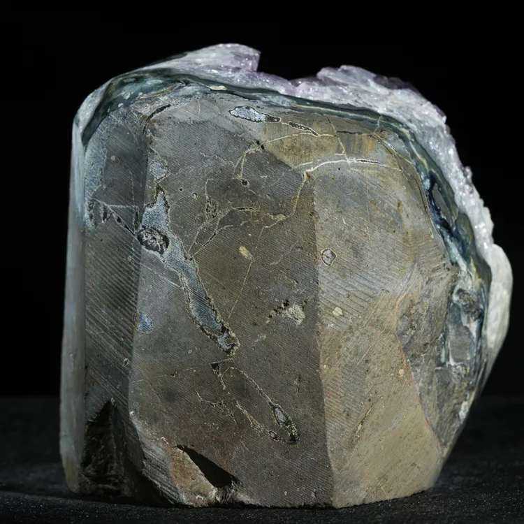 ametyst-geoda-krysztal-naturalna-dekoracja-prezent (184) (Copy).webp