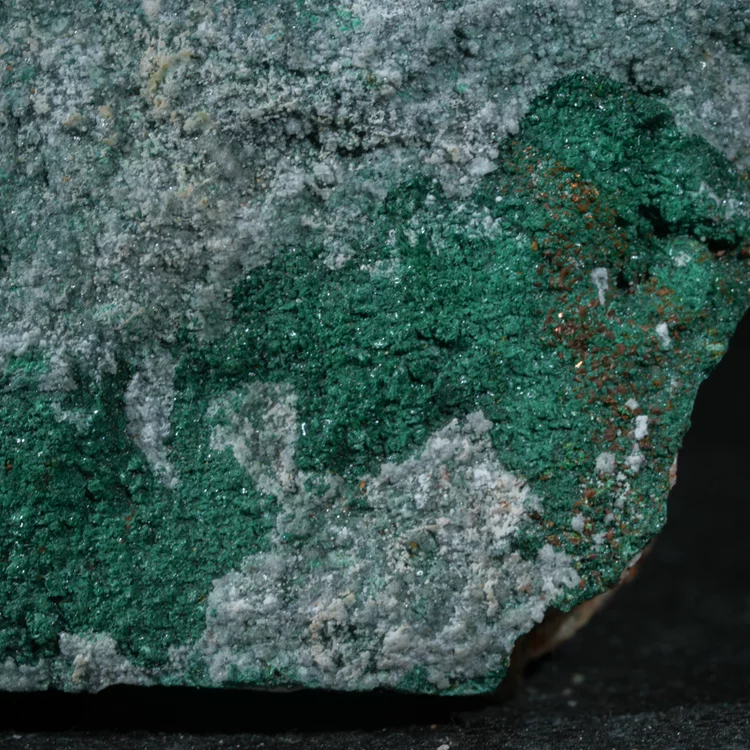 malachit-maroko-na-skale-mineral-naturalny-krysztal (56) (Copy).webp