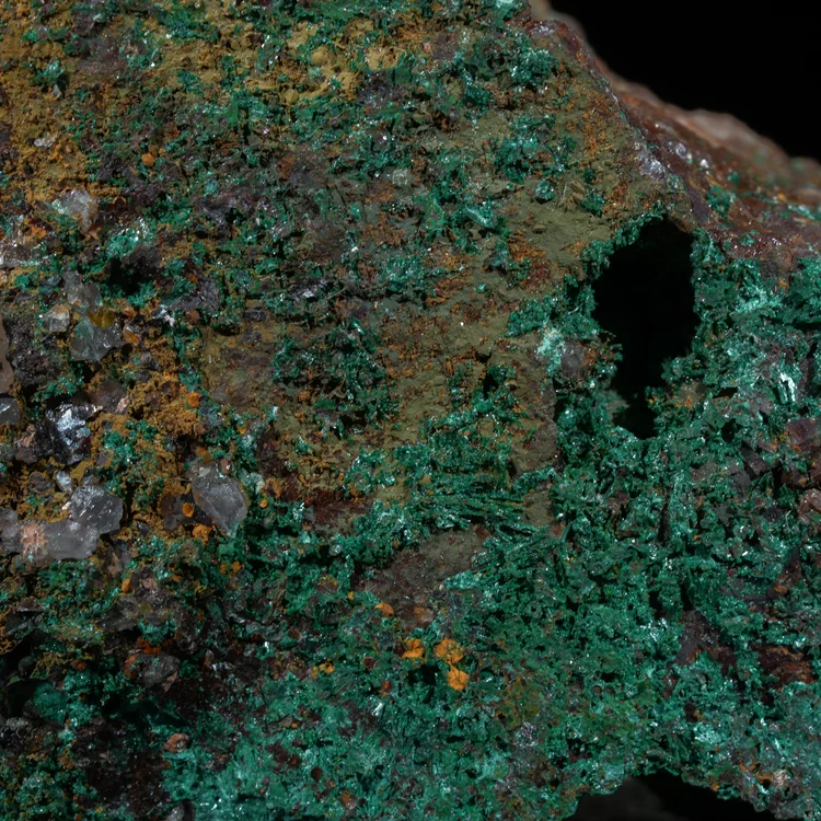 malachit-maroko-na-skale-mineral-naturalny-krysztal (43) (Copy).webp