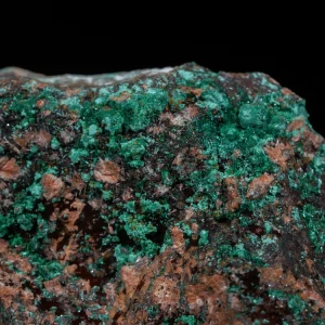 malachit-maroko-na-skale-mineral-naturalny-krysztal (47) (Copy).webp