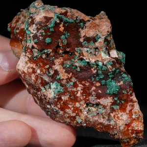 malachit-maroko-na-skale-mineral-naturalny-krysztal (27) (Copy).webp