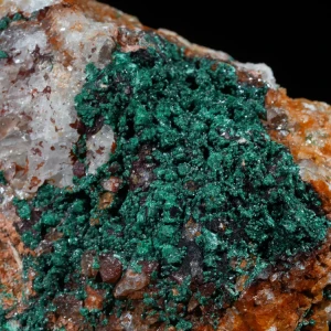 malachit-maroko-na-skale-mineral-naturalny-krysztal (85) (Copy).webp