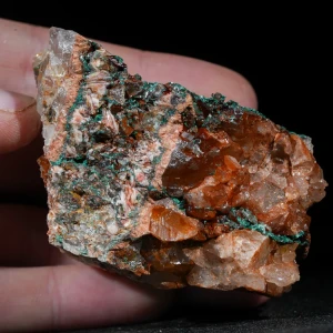 malachit-maroko-na-skale-mineral-naturalny-krysztal (90) (Copy).webp
