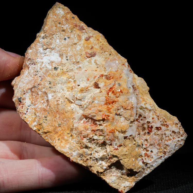 wanadynit-maroko-baryt-naturalne-krysztaly (20) (Copy).webp