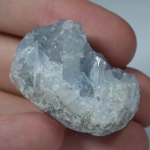 celestyn-naturalne-niebieskie-krysztaly-mineraly (19).webp