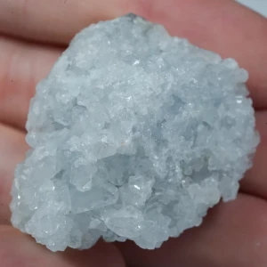 celestyn-naturalne-niebieskie-krysztaly-mineraly (72).webp