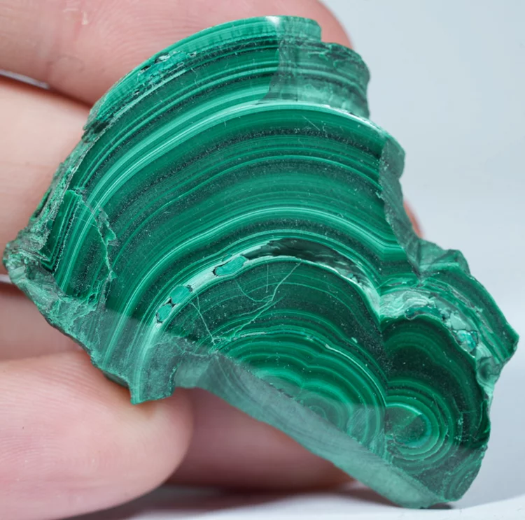 malachit-naturalny-zielony-kamien-kongo (50) (Copy).webp