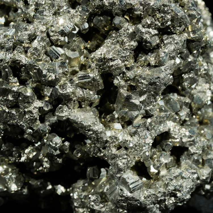 piryt-zloty-kamien-naturalny-pirytowe (15).webp