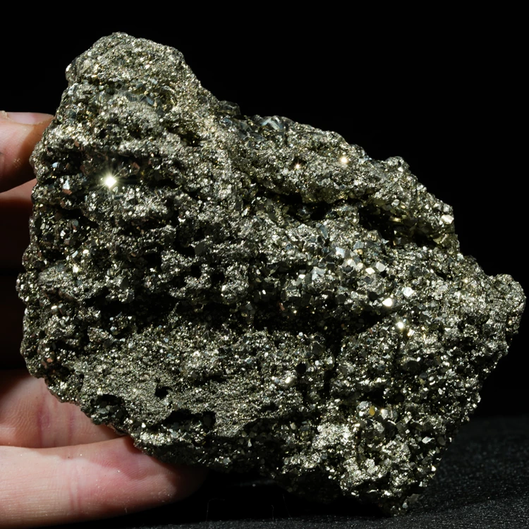 piryt-zloty-kamien-naturalny-pirytowe (71).webp