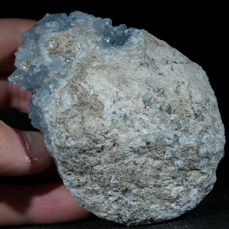 celestyn-naturalna-szczotka-z-krysztalami (3).webp