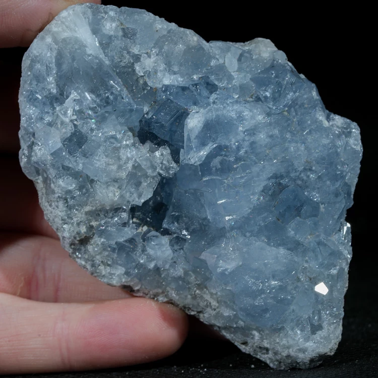 celestyn-naturalna-szczotka-z-krysztalami (4).webp