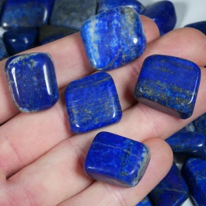 lapis-lazuli-polerowane-otoczaki-naturalne (8).webp