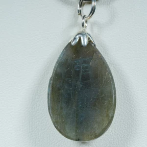 wisiorek-z-kamienia-naturalnego-mineraly (107).webp