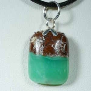wisiorek-z-kamienia-naturalnego-mineraly (64).webp