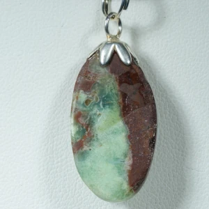 wisiorek-z-kamienia-naturalnego-mineraly (79).webp