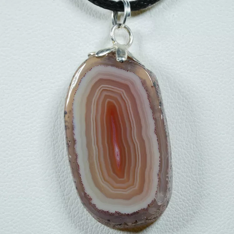 wisiorek-z-naturalnego-kamienia (217).webp