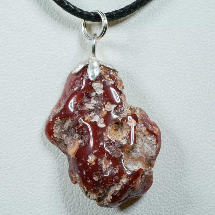 wisiorek-z-naturalnego-kamienia (220).webp