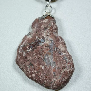wisiorek-z-naturalnego-kamienia (15).webp