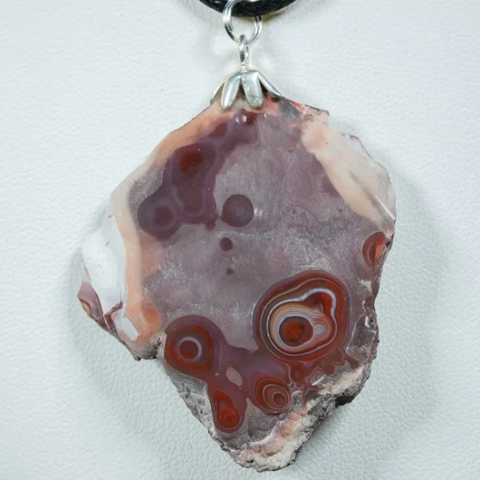 wisiorek-z-naturalnego-kamienia (4).webp