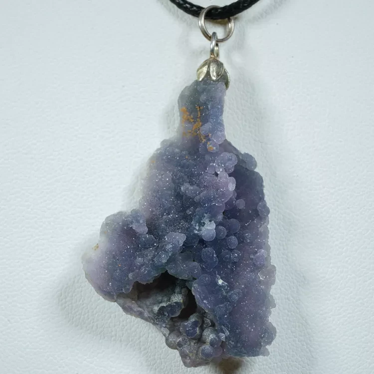 wisiorek-z-naturalnego-kamienia (29).webp