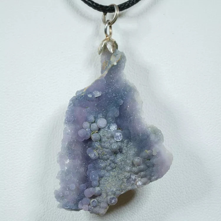 wisiorek-z-naturalnego-kamienia (30).webp