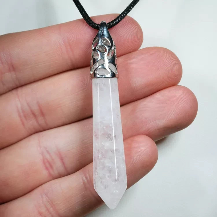 wisiorek-z-naturalnego-kamienia (55).webp