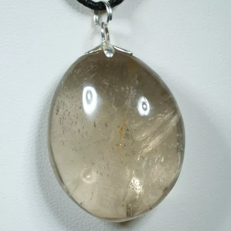 wisiorek-z-naturalnego-kamienia (82).webp