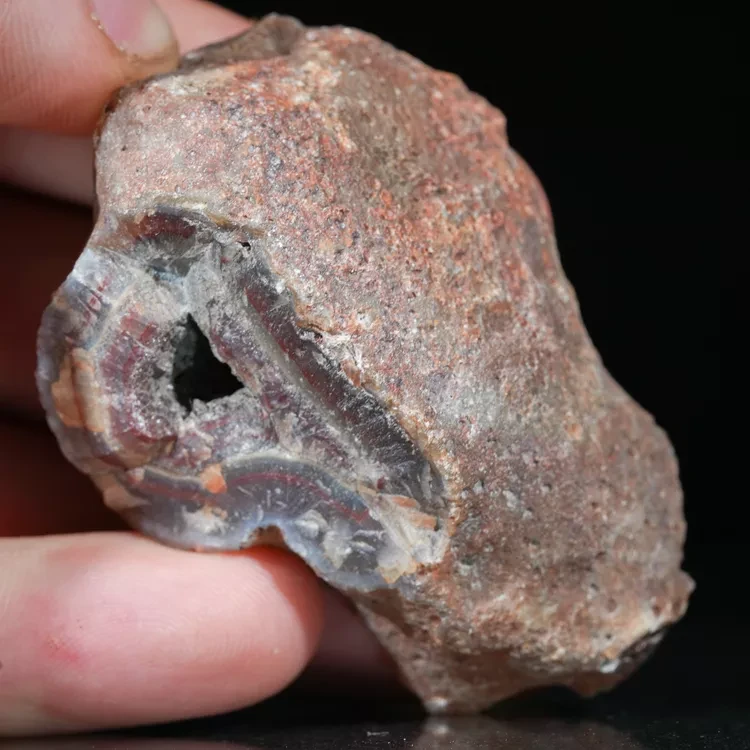 agaty-naturalne-kolekcjonerskie-sarul (189).webp