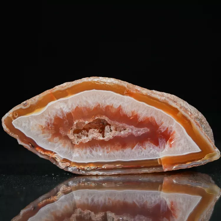 agaty-naturalne-kolekcjonerskie-sarul (200).webp