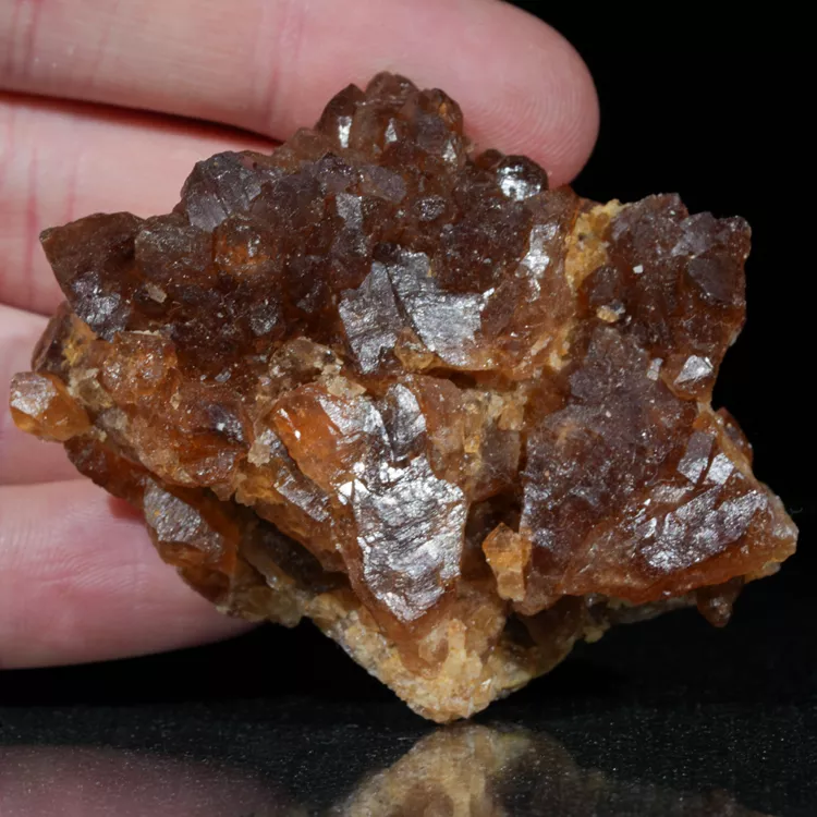 cytryn-szczotka-krysztaly-naturalny (16).webp