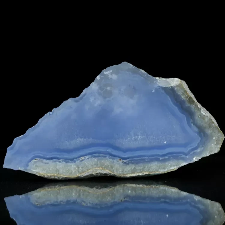 chalcedon-blekitny-niebieski-agat (25).webp