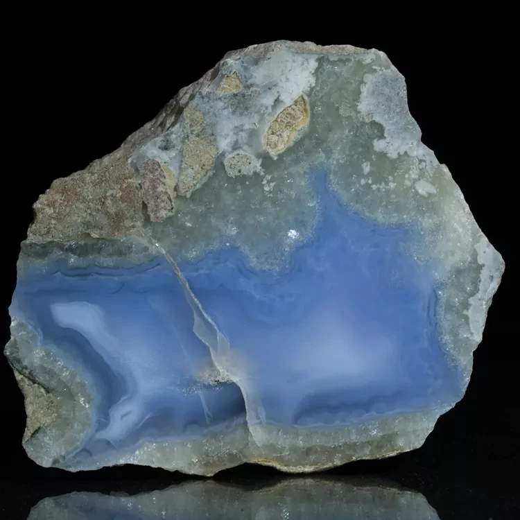 chalcedon-blekitny-niebieski-agat (21).webp