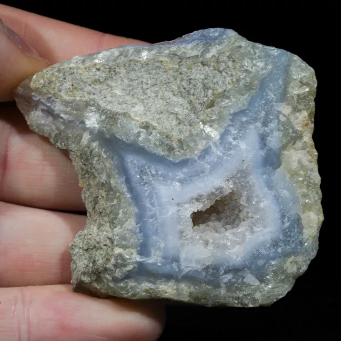 chalcedon-blekitny-niebieski-agat (50).webp